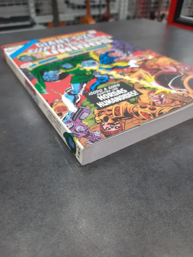 Cómic Giant-Size Supervillanos Unidos