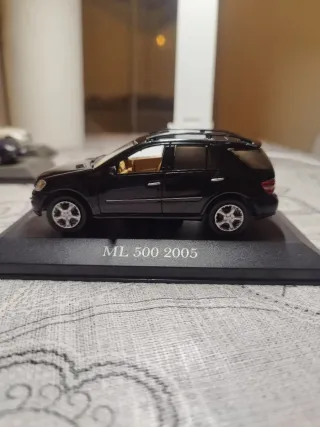 Mercedes-Benz ML 500 2005 1:43