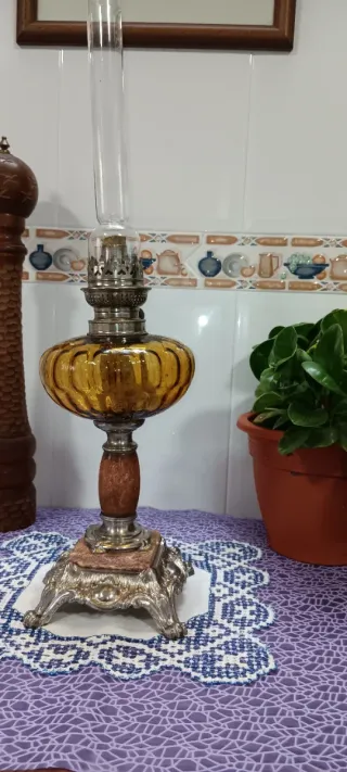 Lámpara de aceite siglo XIX francesa