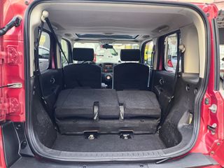 Nissan Cube 2010