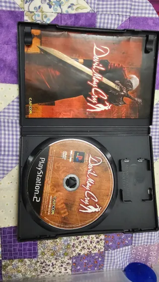 Devil May Cry 1 PS2 Español