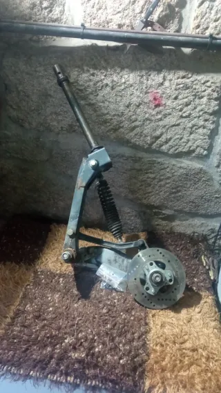 Faro horquilla etc Peugeot Speedfight