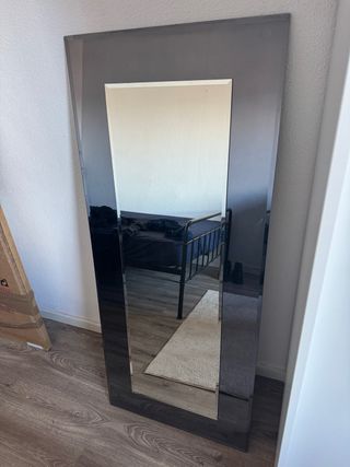 Specchio a figura intera