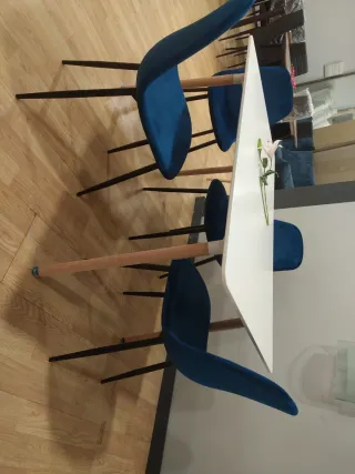 Mesa y 2 Sillas Azul