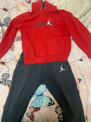 Sudadera Jordan Roja Talla M