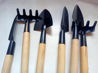 Set mini attrezzi da giardinaggio