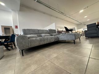ULTIMO SOFA CHAISLONGUE GRIS ELEGANTE NUEVO
