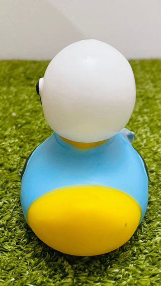 Pato de goma policía con casco