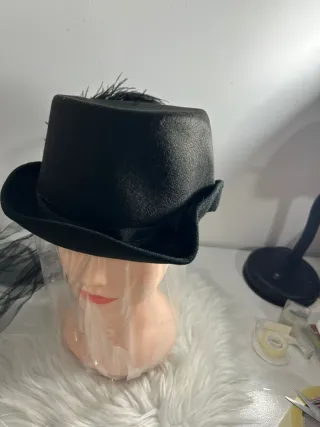 Sombrero Copa Victoriano Negro Plumas