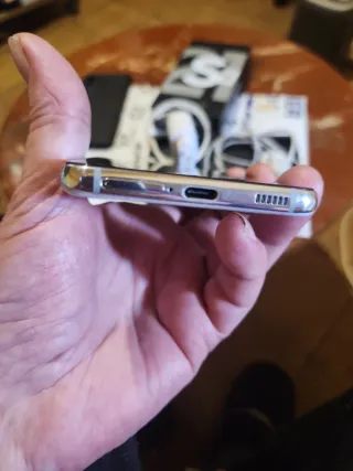 Samsung Galaxy S21 5G Multicolor acquistato 3 mesi fa