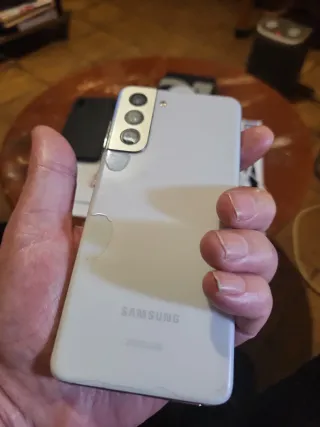 Samsung Galaxy S21 5G Multicolor acquistato 3 mesi fa