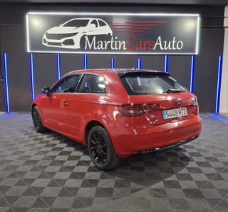 AUDI A3 1.6 TDI 105cv Attraction