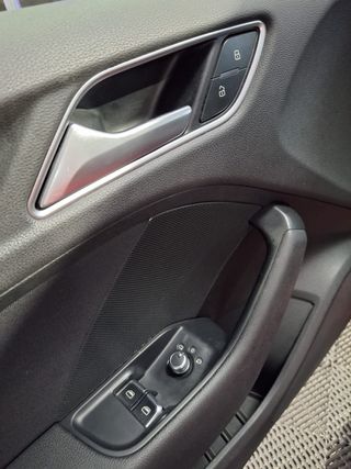 AUDI A3 1.6 TDI 105cv Attraction