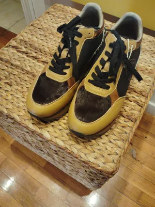 Blauer Mujer Piel Cuña Interna Beige/Marrón