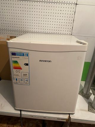 Frigorífico Minibar INFINITON
