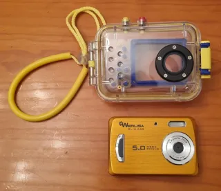 Cámara Digital Werlisa Slim 555 Dorada