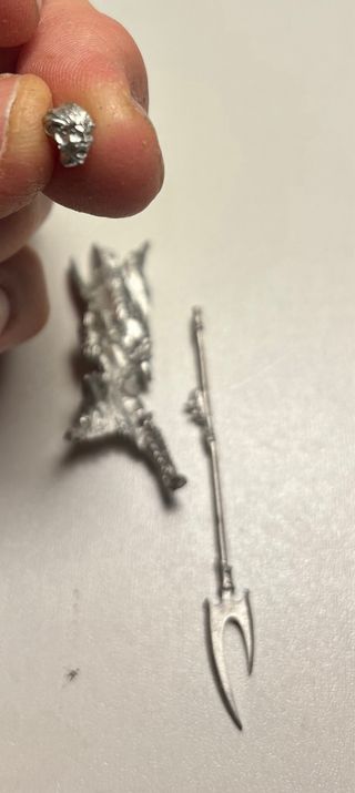 Elfo negro Beastmaster y Shadowblade warhammer.