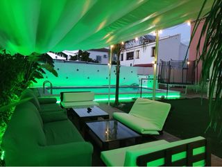 Apartamento para estudiantes con piscina privada