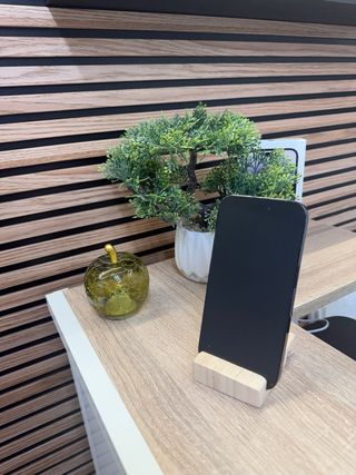 iPhone 14 Pro Bat 100