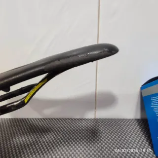 Sillín Selle Italia SLR raíles carbono