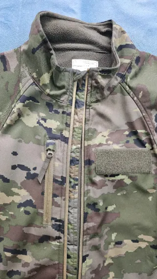 Chaqueta Forro Polar Impermeable Ejército Español