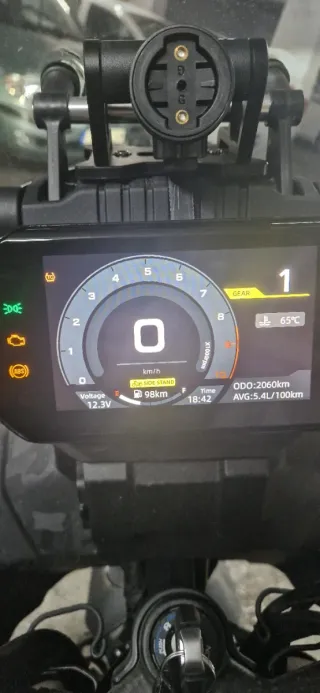 CFMoto 450 MT 2025 - 2000 km