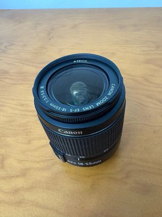 Canon EOS 2000D + 2 Objetivos – Kit Completo