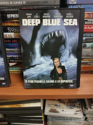 Deep Blue Sea DVD (Español)
