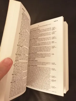 Collins COBUILD Dictionary of Phrasal Verbs: He...