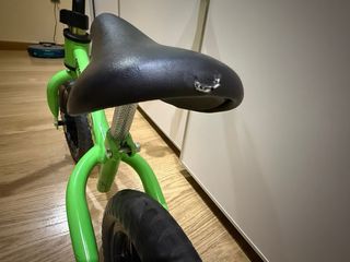 Bici sin pedales verde 2-4 años