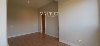 Piso en alquiler en Nueva España en Madrid