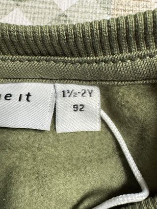 Sudadera con camello astronauta I need more space