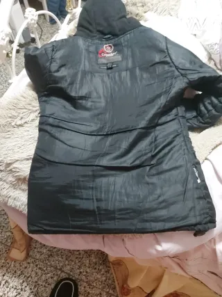 Chaqueta Canadian Peak Negra con Capucha