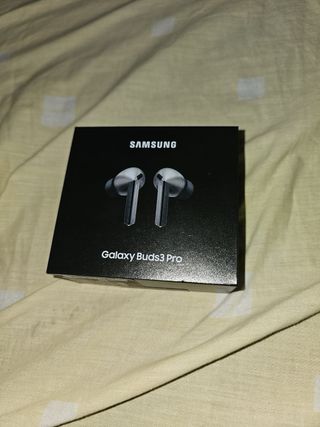 Samsung Galaxy Buds3 Pro Plata