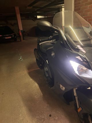 BMW C 650 Sport 2019/13.000 km  Escape akrapovic