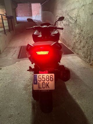 BMW C 650 Sport 2019/13.000 km  Escape akrapovic