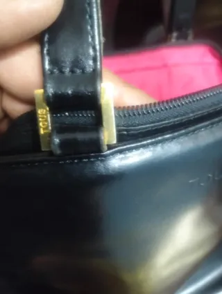 2 Bolsos Tous Piel Negro y Marrón