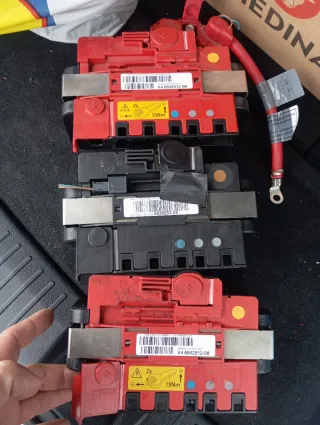 Caja fusibles BMW S1 S3 V4 6942912-08