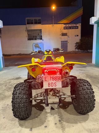 Suzuki LTZ 400 Amarillo