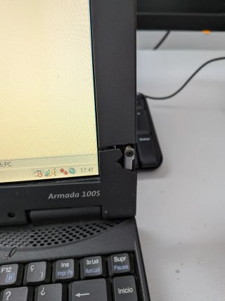 Compaq Armada 100S Laptop