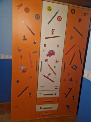 Armario infantil grande