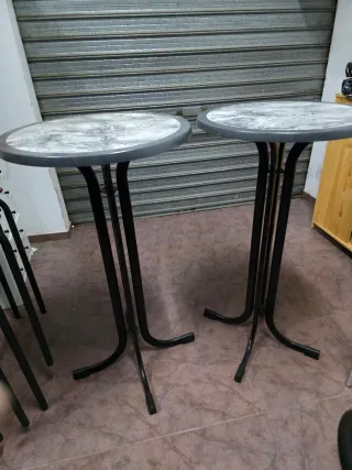 Mesas altas redondas (2 unidades)