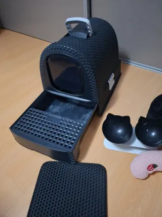 Box per gatti con accessori