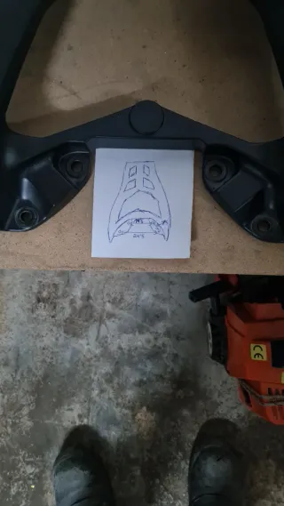 Soporte Baúl Yamaha NMAX 2024