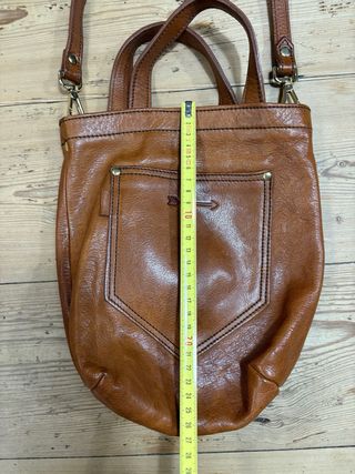 Bolso de piel marrón de mercules.