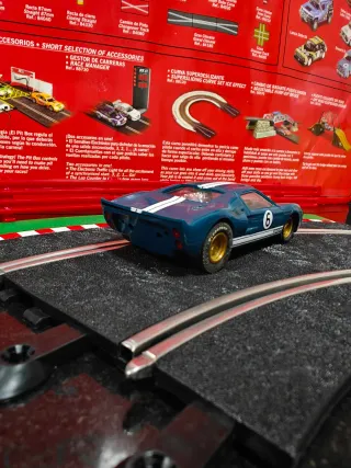 Coche Scalextric Ford GT 40