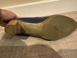 Zapatos de tacón azul Hispanitas