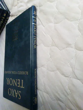 Libro Saxo Tenor Roberto Vidal Bolaño