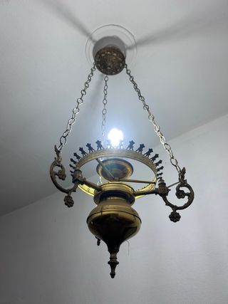Lámpara colgante antigua de metal y cristal