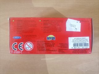 Coche de metal Trabant 601 Welly 1:36